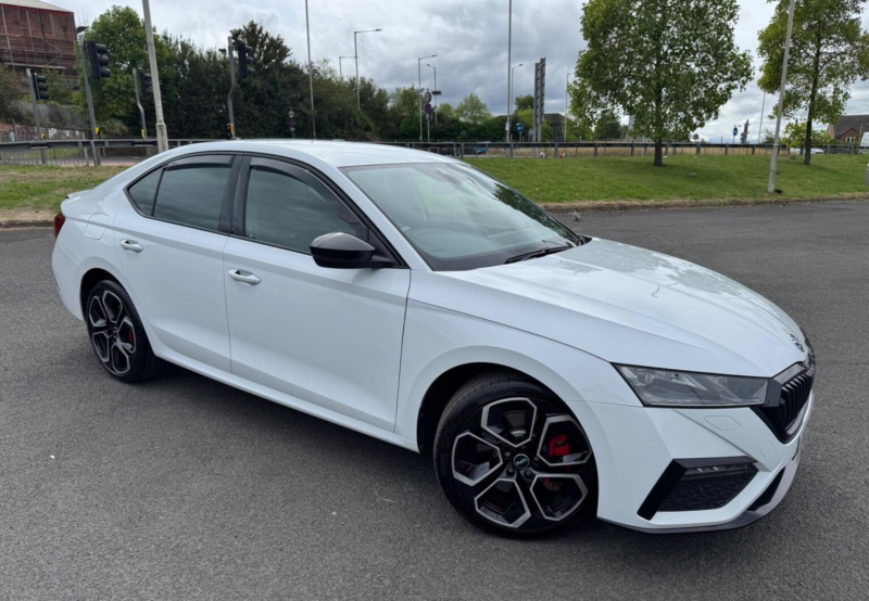 2021 Skoda Octavia 1.4 Tsi Iv 13kwh Vrs DSG Euro 6 (s/s) 5dr in White — image 1