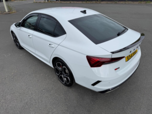 2021 Skoda Octavia 1.4 Tsi Iv 13kwh Vrs DSG Euro 6 (s/s) 5dr in White — image 2