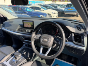 2018 Audi Q5 2.0 Tdi Sport S Tronic Quattro Euro 6 (s/s) 5dr in Black — image 3