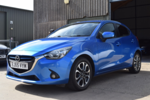 2016 Mazda Mazda2 1.5 Skyactiv-G Sport Nav in Blue — image 3