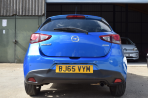 2016 Mazda Mazda2 1.5 Skyactiv-G Sport Nav in Blue — image 5