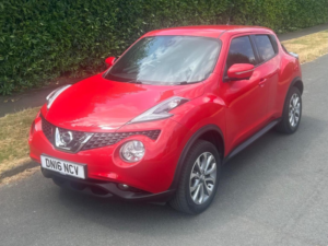 2016 Nissan Juke 1.6 Tekna Xtron Euro 6 5dr in Red — image 6