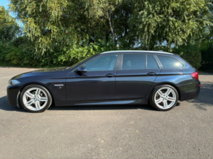 2017 BMW 5 Series 2.0 520d M Sport Touring 5dr Diesel Auto Euro 6 (s/s) (190 Ps) in Black — image 6