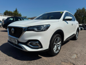 2022 MG MG Hs 1.5 T-Gdi 16.6kwh Exclusive Auto Euro 6 (s/s) 5dr in White — image 2