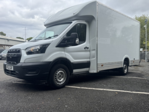 2022 Ford Transit 2.0 Transit Leader Skeletal Chassis 350 L4 2.0l Ecoblue 130ps Fwd 6 Speed Manual in White — image 6