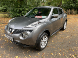 2018 Nissan Juke 1.6 N-Connecta Xtron Euro 6 5dr in Grey — image 3