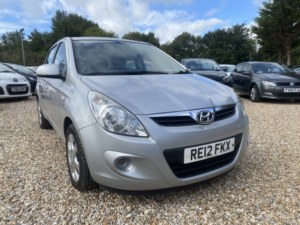 2012 Hyundai I20 1.4 Comfort in Silver — image 2