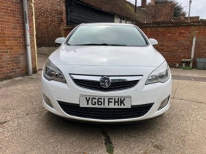 2011 Vauxhall Astra 1.4 16v Excite in White — image 6