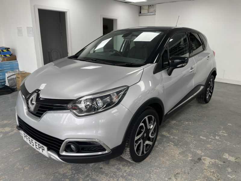 2015 Renault Captur 1.5 Signature Nav Dci 90 in Silver — image 1