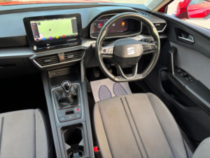 2021 SEAT Leon 1.0 Tsi Evo Se Dynamic Euro 6 (s/s) 5dr in Red — image 2