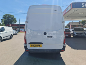 2021 Mercedes-Benz Sprinter Mercedes 315 Cdi Mwb — image 5