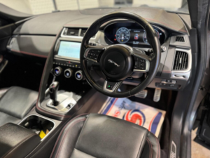 2020 Jaguar E-Pace 2.0 D180 Chequered Flag Auto AWD Euro 6 (s/s) 5dr in Grey — image 2