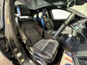 2020 Jaguar E-Pace 2.0 D180 Chequered Flag Auto AWD Euro 6 (s/s) 5dr in Grey — image 3