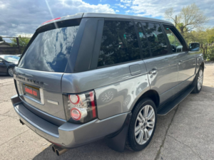 2012 Land Rover Range Rover 4.4 Td V8 Westminster in Grey — image 2