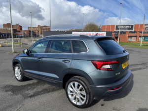 2018 Skoda Karoq 1.6 Tdi Se L Euro 6 (s/s) 5dr in Grey — image 2