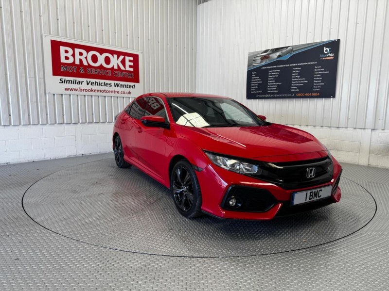 2017 Honda Civic 1.0 Vtec Turbo Sr Euro 6 (s/s) 5dr in Red — image 1