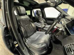 2021 Land Rover Range Rover 5.0 P565 V8 Sv Autobiography Dynamic Black Auto 4WD Euro 6 (s/s) 5dr in Black — image 3
