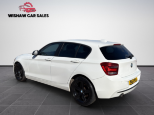 2013 BMW 1 Series 1.6 116i Sport 5-Door in White — image 5