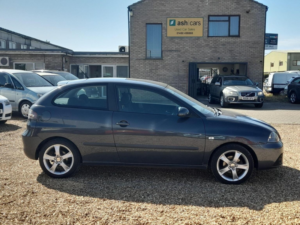 2008 SEAT Ibiza 1.9 Tdi Sport 3dr in Grey — image 3