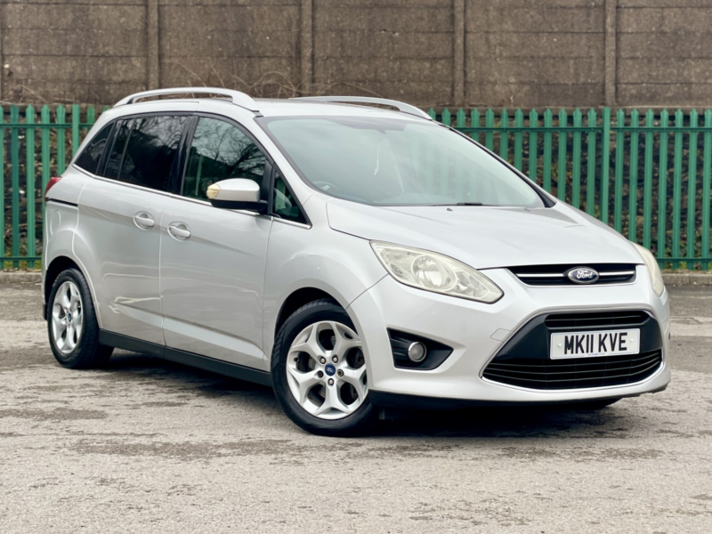 2011 Ford Grand C-Max 1.6 Tdci Zetec in Silver — image 1