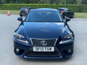 2013 Lexus Is 2.5 300h Premier E-CVT Euro 5 (s/s) 4dr in Blue — image 2