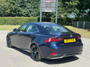 2013 Lexus Is 2.5 300h Premier E-CVT Euro 5 (s/s) 4dr in Blue — image 5