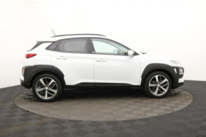 2020 Hyundai Kona 1.0 T-Gdi Play SUV 5dr Petrol Manual Euro 6 (s/s) (120 Ps) in White — image 2