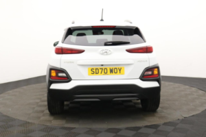 2020 Hyundai Kona 1.0 T-Gdi Play SUV 5dr Petrol Manual Euro 6 (s/s) (120 Ps) in White — image 6