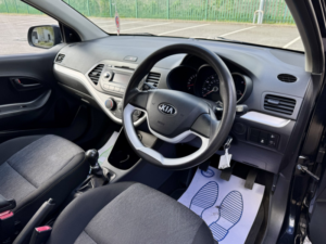 2014 Kia Picanto 1.0 1 Air in Black — image 5