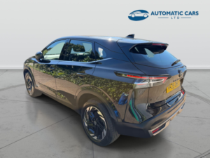2025 Nissan Qashqai E-Power Acenta Premium in Black — image 4