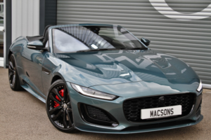 2023 Jaguar F-Type 5.0 V8 75 in Green — image 3