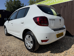 2019 Dacia Sandero 1.0 Comfort Sce 75 My18 in White — image 4