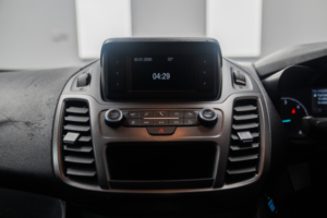 2019 Ford Transit Connect 1.5 240 Ecoblue Limited Panel Van 5dr Diesel Auto L2 Euro 6 (s/s) (120 Ps) in Grey — image 3