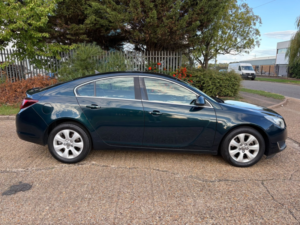 2014 Vauxhall Insignia 2.0 Cdti Se in Green — image 5