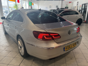 2013 Volkswagen Cc 2.0 Tdi Bluemotion Tech Gt in Silver — image 5