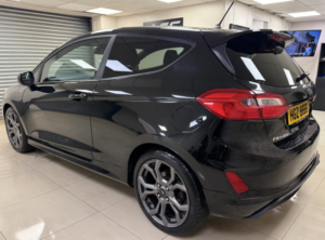 2017 Ford Fiesta 1.0t Ecoboost St-Line Hatchback 3dr Petrol Manual Euro 6 (s/s) (125 Ps) in Multicolour — image 3