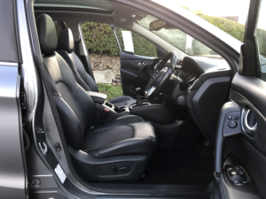 2017 Nissan Qashqai 1.5 Dci Tekna Turbo Diesel 6 Speed Manual Hatchback - Full Service History - 2 Owners - 88000 M in Grey — image 3