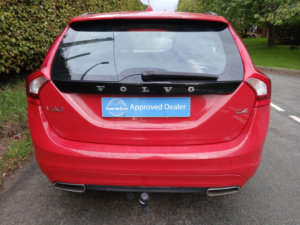 2014 Volvo V60 2.0 D4 Business Edition Estate 5dr Diesel Manual Euro 6 (s/s) (181 Ps) in Red — image 6