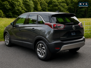 2018 Vauxhall Crossland X 1.2 Tech Line Nav in Grey — image 6