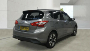 2018 Nissan Pulsar 1.2 Dig-T N-Connecta Euro 6 (s/s) 5dr in Grey — image 3