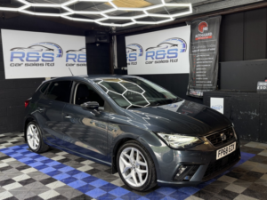 2018 SEAT Ibiza 1.0 Tsi Fr in Grey — image 3