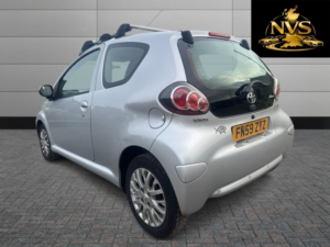 2009 Toyota Aygo 1.0 Vvt-I Platinum in Silver — image 5