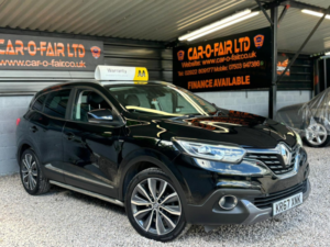 2017 Renault Kadjar 1.5 Signature Nav Dci 110 in Black — image 3