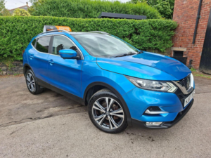2017 Nissan Qashqai 1.5 Dci N-Connecta Euro 6 (s/s) 5dr in Blue — image 5