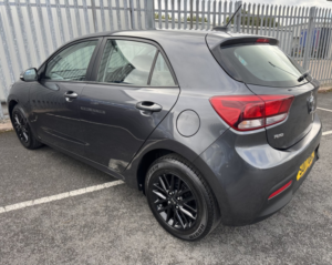 2017 Kia Rio 2 1.0 T-Gdi in Grey — image 4