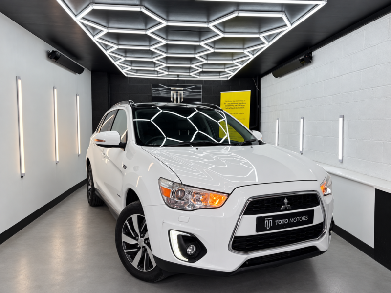 2014 Mitsubishi Asx 1.8 D 4 in White — image 1