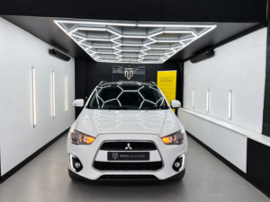 2014 Mitsubishi Asx 1.8 D 4 in White — image 2
