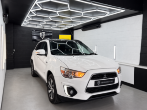 2014 Mitsubishi Asx 1.8 D 4 in White — image 4