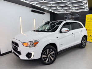 2014 Mitsubishi Asx 1.8 D 4 in White — image 5