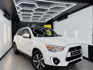 2014 Mitsubishi Asx 1.8 D 4 in White — image 6